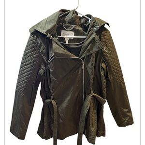 BCBGMaxAzria olive green  Textured Jacket